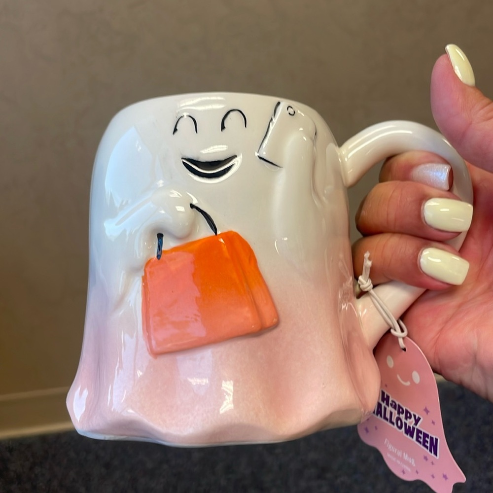 Adorable Cellphone-Using Pink Ghost Mug with Purse, New with Tags
